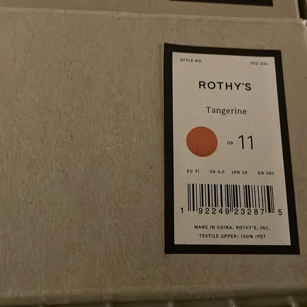 🤩Rothy’s The Point🤩 - Picture 2 of 9